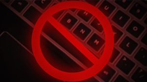 2703 tat ban phim laptop 1