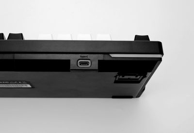 ban phim co dareu ek75 black white dream switch 005 400x275 1