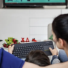 ban phim khong day logitech k400 plus den usb pinaa1