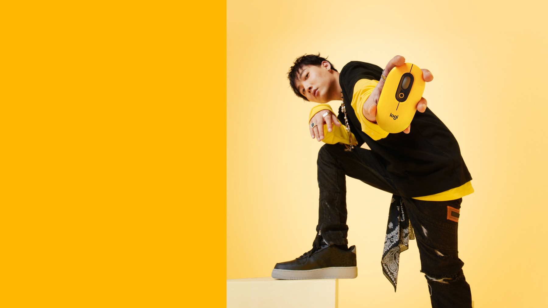(MOUSE) LOGITECH POP WITH EMOJI WIRELESS/BLUETOOTH/FLOW/VÀNG (BLAST YELLOW) bảo hành chính hãng 6 (MOUSE) LOGITECH POP WITH EMOJI WIRELESS/BLUETOOTH/FLOW/VÀNG (BLAST YELLOW) bảo hành chính hãng - Ảnh 6